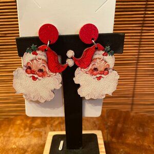 NWT Santa Claus Wooden Dangle Pierced Earrings